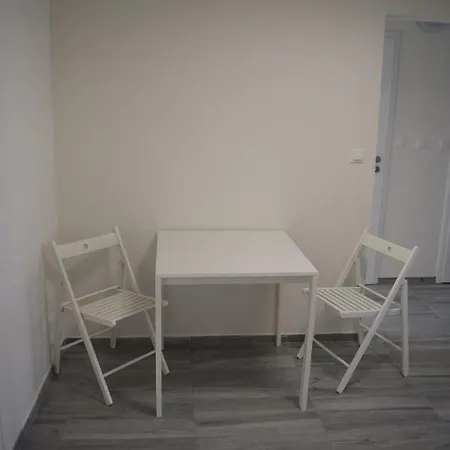 Lägenhet Svabinskeho 18, *