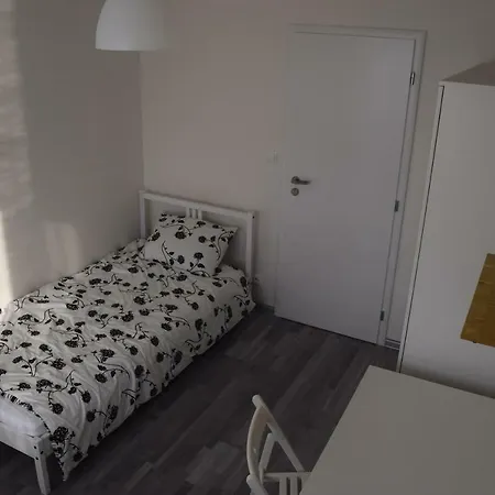 Svabinskeho 18, Lägenhet *